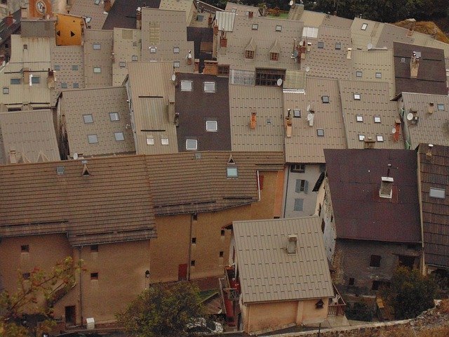 Výhody a nevýhody bydlení v podkrovním bytě